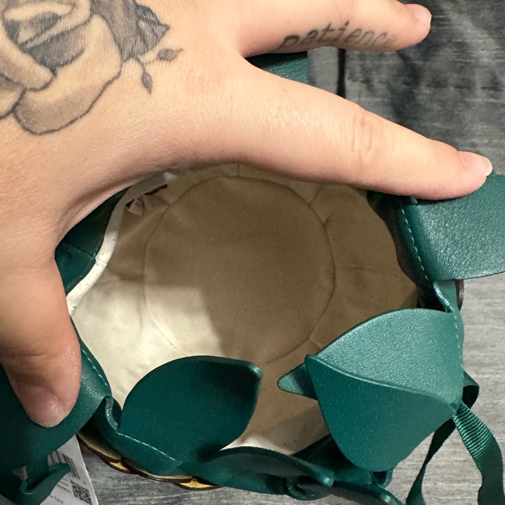 Kate Spade Novelty Pineapple Crossbody - Picture 5 of 7